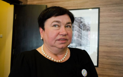 Nina Costiuc, invitata astazi la dezbaterile de la PRO TV. Profilul candidatei PD pe circumscriptia uninominala 32 Nina Costiuc, invitata astazi la dezbaterile de la PRO TV. Profilul candidatei PD pe circumscriptia uninominala 32
