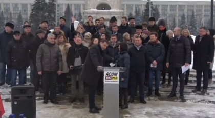 Candidatii ACUM, in circumscriptiile din Chisinau, se lanseaza in campania electorala pentru parlamentarele din 24 februarie - FOTO