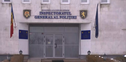 Patru suspecti au fost retinuti in cazul celor doi soti din Drochia, care acum trei zile au fost batuti si jefuiti in propria casa. Cine sunt acestia. Detalii de la politie Patru suspecti au fost retinuti in cazul celor doi soti din Drochia, care acum trei zile au fost batuti si jefuiti in propria casa. Cine sunt acestia. Detalii de la politie