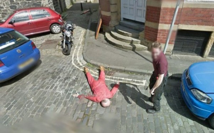 "Crima" surprinsa pe Google Street View. Ce imagini alarmante a vazut un utilizator al site-ul "Crima" surprinsa pe Google Street View. Ce imagini alarmante a vazut un utilizator al site-ul