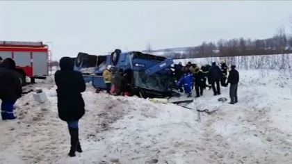 7 morti si 32 de raniti intr-un accident de autocar in Rusia. Cele mai multe victime sunt copii - FOTO/VIDEO