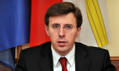 Dorin Chirtoaca, invitat astazi la dezbaterile de la PRO TV. Profilul liberalului, pe circumscriptia uninominala 32 - moldovacurata.md Dorin Chirtoaca, invitat astazi la dezbaterile de la PRO TV. Profilul liberalului, pe circumscriptia uninominala 32 - moldovacurata.md