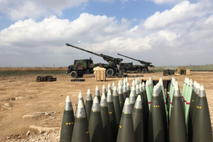 Lupte crancene pentru anihilarea ISIS in Siria: "Batalia e feroce" - VIDEO Lupte crancene pentru anihilarea ISIS in Siria: "Batalia e feroce" - VIDEO
