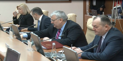 Salariile directorilor institutiilor din educatie, a 5 consilieri de la Agentia pentru Contestare in domeniul Achizitiilor Publice si a catorva ofiteri si subofiteri de la MAI vor fi marite Salariile directorilor institutiilor din educatie, a 5 consilieri de la Agentia pentru Contestare in domeniul Achizitiilor Publice si a catorva ofiteri si subofiteri de la MAI vor fi marite