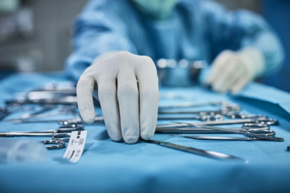 O romanca si-a inventat o diploma de medic si lucreaza de 10 ani la spitalul din Ilfov O romanca si-a inventat o diploma de medic si lucreaza de 10 ani la spitalul din Ilfov