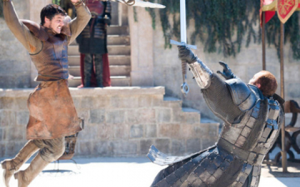 Vrei sa fii un personaj din "Game Of Thrones"? Ce trebuie sa faci pentru a aparea in urmatoarea carte Vrei sa fii un personaj din "Game Of Thrones"? Ce trebuie sa faci pentru a aparea in urmatoarea carte