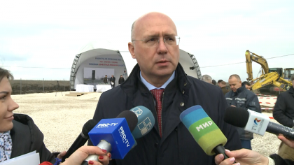 Filip, de ziua lui Dodon: "-Multe bucurii si momente pozitive. -Aveti de gand sa va duceti sa-l felicitati?" Cum raspunde prim-ministrul - VIDEO