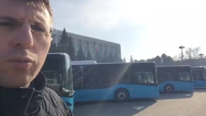 Compania din Turcia, care a vandut primariei cele 31 de autobuze, spune ca il va da in judecata pe Chirtoaca: "Politicianul care si-a permis sa faca declaratii iresponsabile. Autobuzele sunt noi si in stare perfecta"