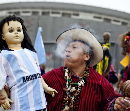 Campionatul Mondial de Fotbal 2014. Samanii din Peru au prezis cine va castiga Cupa Mondiala Campionatul Mondial de Fotbal 2014. Samanii din Peru au prezis cine va castiga Cupa Mondiala