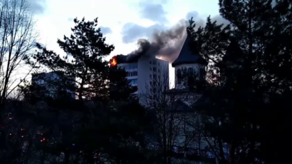 Motivul pentru care tanara din Buzau a fost arsa de vie de iubitul ei. "Nu e om" - FOTO Motivul pentru care tanara din Buzau a fost arsa de vie de iubitul ei. "Nu e om" - FOTO