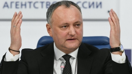 Igor Dodon ameninta ca ar fi gata sa dizolve Parlamentul, care inca nici nu a fost creat: "Voi convoca prima sedinta a parlamentului si voi fi gata sa inaintez un prim-ministru..." Igor Dodon ameninta ca ar fi gata sa dizolve Parlamentul, care inca nici nu a fost creat: "Voi convoca prima sedinta a parlamentului si voi fi gata sa inaintez un prim-ministru..."