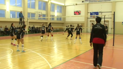 Echipa Universitatii de Stat din Moldova a castigat Universiada nationala la volei feminin - VIDEO