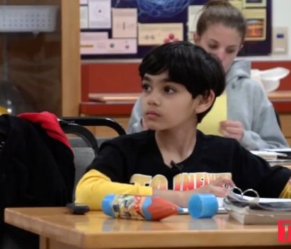 Un baiat american, membru in Mensa, a obtinut diploma de bacalaureat la varsta de 10 ani. La ce universitate vrea sa mearga