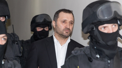 O noua sedinta de judecata in cel de-al doilea dosar a lui Vlad Filat. Ex-premierul a fost adus in fata instantei