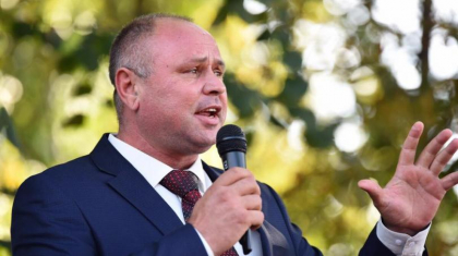 Consiliul pentru Egalitate l-a obligat pe deputatul socialist Oleg Savva sa-si ceara public scuze de la jurnalista de investigatie pe care a atacat-o verbal - anticoruptie.md Consiliul pentru Egalitate l-a obligat pe deputatul socialist Oleg Savva sa-si ceara public scuze de la jurnalista de investigatie pe care a atacat-o verbal - anticoruptie.md