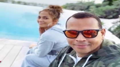 Veste soc pentru Jennifer Lopez dupa ce a primit inel de 4 milioane dolari: "Logodnicul te inseala" - FOTO