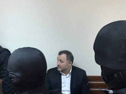 Sedinta de judecata in dosarul lui Vlad Filat. A fost respinsa cererea de recuzare a celor doi judecatori Sedinta de judecata in dosarul lui Vlad Filat. A fost respinsa cererea de recuzare a celor doi judecatori