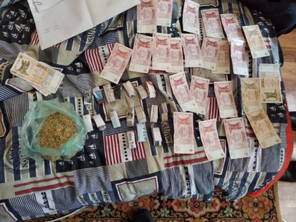Oamenii legii au reusit sa strice afacerea ilegala pornita de un tanar in Chisinau. Urma sa castige 50 de mii de lei, iar acum risca sa stea 15 ani dupa gratii - FOTO Oamenii legii au reusit sa strice afacerea ilegala pornita de un tanar in Chisinau. Urma sa castige 50 de mii de lei, iar acum risca sa stea 15 ani dupa gratii - FOTO