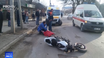 Accidentul de la Balti a mai luat o viata. Tanara care a ajuns in stare grava la spital, dupa ce motocicleta pe care se afla a intrat violent intr-un stalp, a decedat Accidentul de la Balti a mai luat o viata. Tanara care a ajuns in stare grava la spital, dupa ce motocicleta pe care se afla a intrat violent intr-un stalp, a decedat