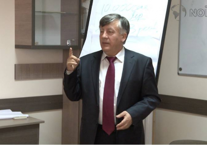 Ivan Diacov, despre utilizarea gazelor lacrimogene la protestul de sustinere a lui Gheorghe Petic: "Comportament provocator al deputatilor ACUM. Politistii din escorta au actionat in limitele legii" Ivan Diacov, despre utilizarea gazelor lacrimogene la protestul de sustinere a lui Gheorghe Petic: "Comportament provocator al deputatilor ACUM. Politistii din escorta au actionat in limitele legii"