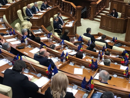 Andrian Candu nu a venit la prima sedinta a parlamentului - FOTO Andrian Candu nu a venit la prima sedinta a parlamentului - FOTO