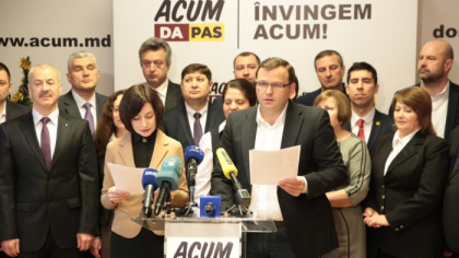 Reactia ACUM la acuzatiile aduse de democrati referitor la cazul lui Sergiu Sarbu: "Intelegem obsesia PD-ului fata de blocul ACUM, in care ei vad originea tuturor problemelor pe care le au. ACUM este inceputul sfarsitului acestui regim" Reactia ACUM la acuzatiile aduse de democrati referitor la cazul lui Sergiu Sarbu: "Intelegem obsesia PD-ului fata de blocul ACUM, in care ei vad originea tuturor problemelor pe care le au. ACUM este inceputul sfarsitului acestui regim"