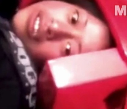 Momentul ingrozitor in care o tanara este "posedata" de demoni, dupa ce a incercat sa "vorbeasca" cu spiritele. VIDEO Momentul ingrozitor in care o tanara este "posedata" de demoni, dupa ce a incercat sa "vorbeasca" cu spiritele. VIDEO