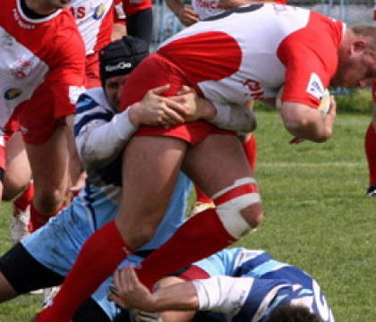 "Ai putea juca rugby cu asemenea picioare". Gluma facuta de iubit i-a schimbat stilul de viata