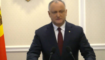 Igor Dodon cheama din nou cele 3 formatiuni la discutii. De aceasta data, la o intalnire comuna la presedintie: "Poate ii pun la masa de negocieri si incep sa se miste mai repede" Igor Dodon cheama din nou cele 3 formatiuni la discutii. De aceasta data, la o intalnire comuna la presedintie: "Poate ii pun la masa de negocieri si incep sa se miste mai repede"