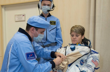 NASA a anulat misiunea unei femei astronaut din cauza bustului acesteia NASA a anulat misiunea unei femei astronaut din cauza bustului acesteia