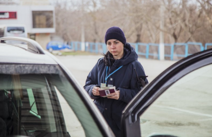 Cu acte false... in chiloti! Cum a fost prins un moldovean in timp ce incerca sa treaca vama Leuseni pentru a ajunge in Cehia - GALERIE FOTO