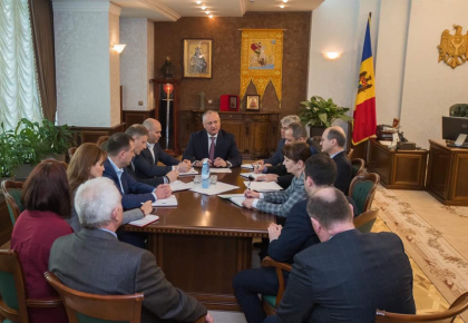 Igor Dodon le aminteste lui Plahotniuc, Nastase, Sandu si Greceanii ca ii asteapta maine la ora 12:00, la Resedinta de Stat Igor Dodon le aminteste lui Plahotniuc, Nastase, Sandu si Greceanii ca ii asteapta maine la ora 12:00, la Resedinta de Stat