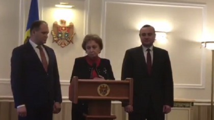 Zinaida Greceanii spune de ce nu a mers la intalnirea cu deputatii ACUM, organizata la parlament