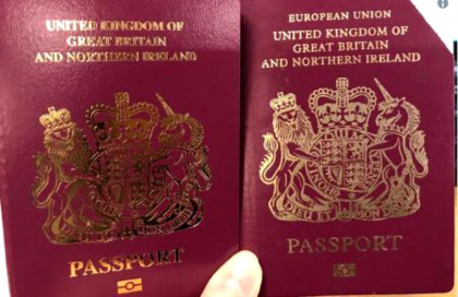 Pasapoartele britanice sunt emise fara "Uniunea Europeana" pe coperta, chiar daca Brexitul nu a avut loc Pasapoartele britanice sunt emise fara "Uniunea Europeana" pe coperta, chiar daca Brexitul nu a avut loc