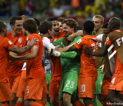 CAMPIONATUL MONDIAL DE FOTBAL 2014. Olanda s-a calificat in semifinale, dupa 4 - 3 cu Costa Rica