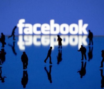 Facebook a sters poza unei tinere din Statele Unite din cauza incalcarii standardelor. Ce se afla in fotografie Facebook a sters poza unei tinere din Statele Unite din cauza incalcarii standardelor. Ce se afla in fotografie