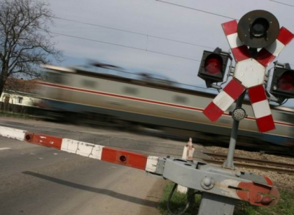 Amenzi duble pentru soferii care traverseaza ilegal calea ferata: Cum vor fi pedepsiti