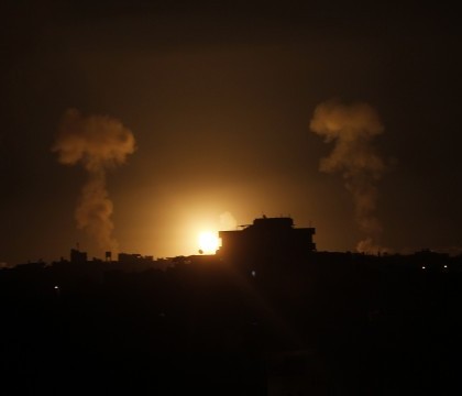 Situatie tensionata in Orientul Mijlociu. Aviatia israeliana a efectuat 160 de raiduri in Fasia Gaza Situatie tensionata in Orientul Mijlociu. Aviatia israeliana a efectuat 160 de raiduri in Fasia Gaza