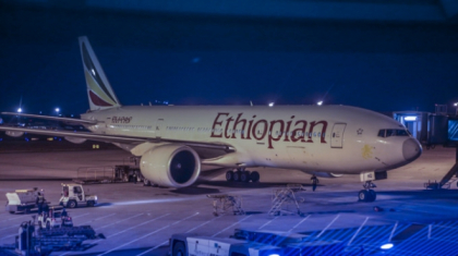 Un avion cu 157 de persoane la bord s-a prabusit in Etiopia. Toti pasagerii au murit - FOTO/VIDEO Un avion cu 157 de persoane la bord s-a prabusit in Etiopia. Toti pasagerii au murit - FOTO/VIDEO