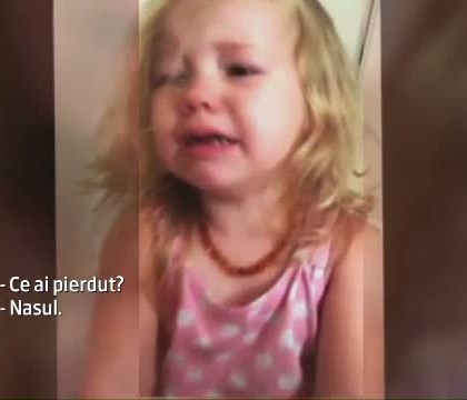 VIDEO. "Ti-am furat nasul". Filmarea cu o fetita de doi ani care a cucerit internetul VIDEO. "Ti-am furat nasul". Filmarea cu o fetita de doi ani care a cucerit internetul