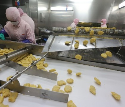 Scandal alimentar urias pe piata asiatica. Ce au descoperit chinezii despre produsele McDonald\'s, Burger King si KFC