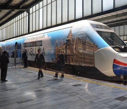 Turcia inaugureaza trenul de mare viteza care a costat-o 4,25 miliarde de dolari. Cat va dura calatoria de la Ankara la Istanbul