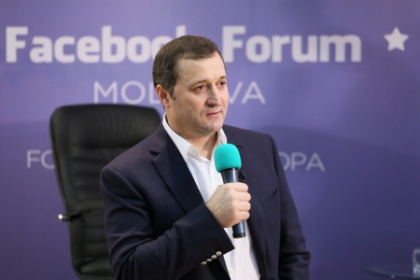 (P) Vlad Filat a gazduit evenimentul "Forum pentru Europa", organizat in premiera in Moldova