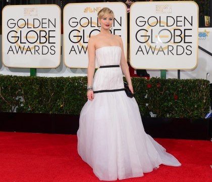 Neasteptat! Chris Martin, solistul Coldplay, ar avea o relatie cu actrita Jennifer Lawrence Neasteptat! Chris Martin, solistul Coldplay, ar avea o relatie cu actrita Jennifer Lawrence