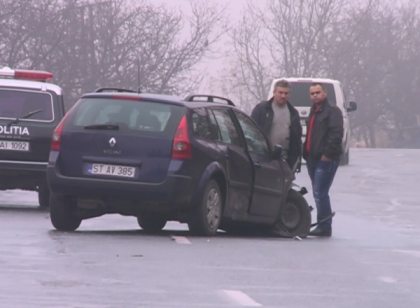 Accident la intrarea in capitala. O persoana a ajuns la spital. VIDEO Accident la intrarea in capitala. O persoana a ajuns la spital. VIDEO
