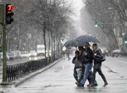 Vine frigul. Meteorologii au emis cod galben pentru polei si vant puternic. Ce temperaturi ne asteapta