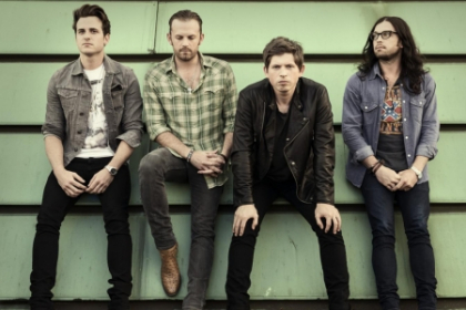 Kings of Leon au lansat videoclipul pentru Beautiful War! - Video Kings of Leon au lansat videoclipul pentru Beautiful War! - Video