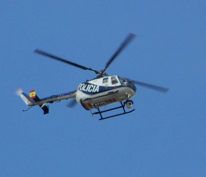 Un elicopter al politiei, aflat intr-o misiune de salvare, s-a prausit in Spania. Trei persoane au murit Un elicopter al politiei, aflat intr-o misiune de salvare, s-a prausit in Spania. Trei persoane au murit