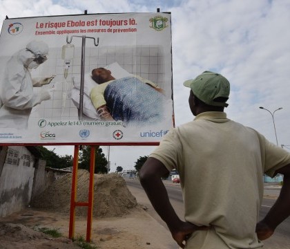Expert medical OMS contaminat in Sierra Leone cu Ebola. Virusul face deja victime si in Congo Expert medical OMS contaminat in Sierra Leone cu Ebola. Virusul face deja victime si in Congo