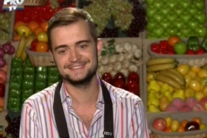 Catalin Josan s-a depasit pe sine la Masterchef. Cum a cantat la chitara si a gatit macarons